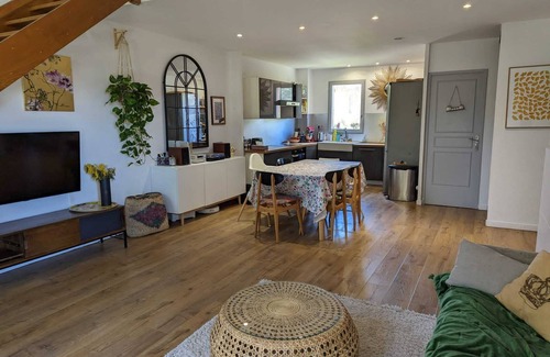 Garrigues Villa | Villa de Famille Dans les Hauts de Nîmes