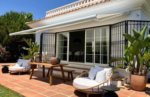 El Portil Cama Y Desayuno | VILLA DE LA LUZ Luxury Guesthouse