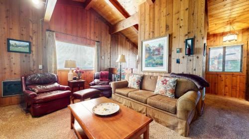 Mammoth Lakes Apartamento | Villa de los Pinos #40 condo