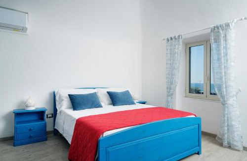 Vico Equense Villa | Villa De Luca - Luxury villa with terrace and Jacuzzi by the sea
