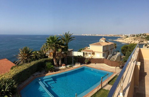 Coveta Fuma Villa | Villa de lujo frente al mar en El Campello.