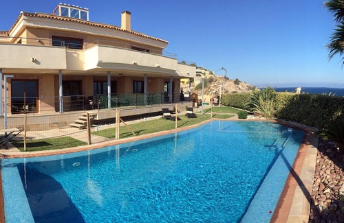 Coveta Fuma Villa | Villa de lujo frente al mar en El Campello.