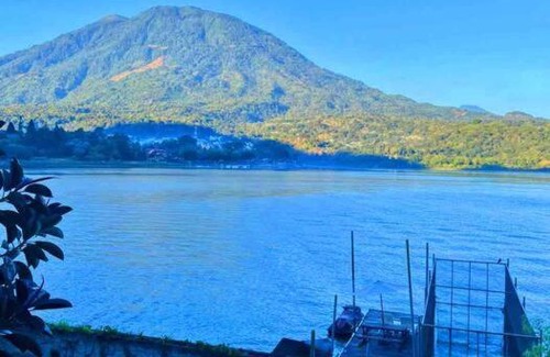 San Lucas Toliman Villa | Villa de lujo vista a los volcanes