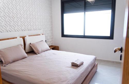 Tamariss Villa | Villa de Luxe à Casablanca Piscine Privée Fibre 100 Mbps Netflix et YouTube Premium