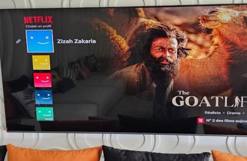 Tamariss Villa | Villa de Luxe à Casablanca Piscine Privée Fibre 100 Mbps Netflix et YouTube Premium