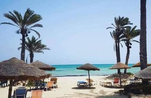 Aghir Villa | Villa de Standing à 250 m de la plage