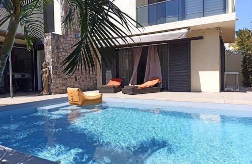 Albion Villa | Villa de standing proche de la plage