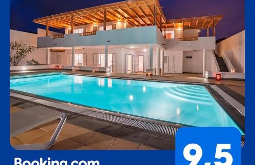 Puerto Calero Villa | Villa Dedalos - A luxury large villa with a heated pool in Puerto Calero
