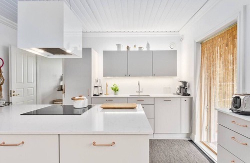 Degerby Casa | Villa Degerby - 5br Lux Manor w/Heated Pool & Spa
