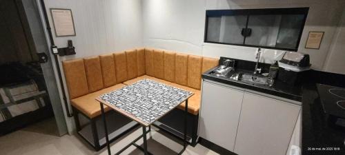 Ahu Apartamento | Villa Dei Colori Studio 1 com Wi-fi proximo da Opera de Arame