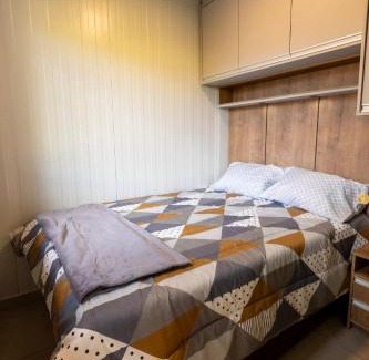 Ahu Apartamento | Villa Dei Colori Studio 3 perto de tudo