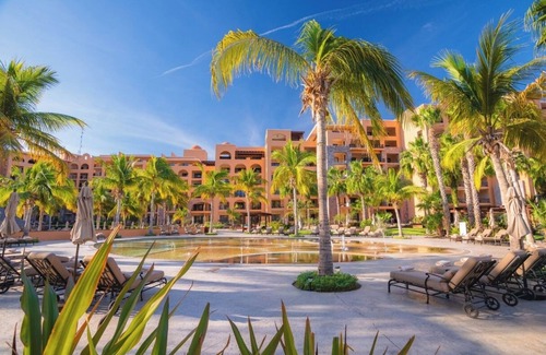 Loreto Apartamento | INCREDIBLE TWO BEDROOM PH OCEAN FRONT IN LORETO PARADISE