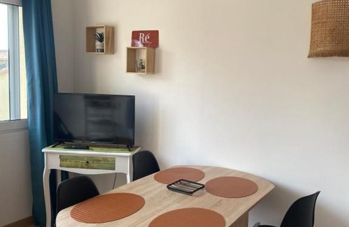 La Flotte Casa | VILLA DEL RE 4 (face à la piscine)