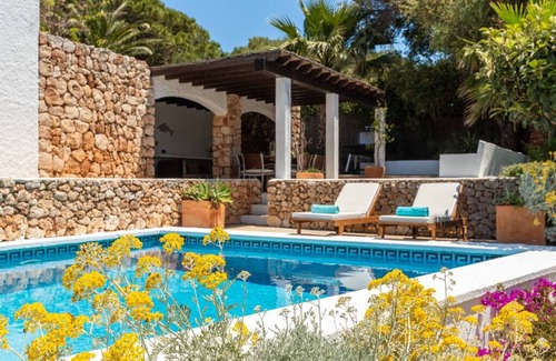 Sant Lluis Villa | Villa Delfín❤️ piscina privada, AC y WiFi gratis, 200mts del mar�