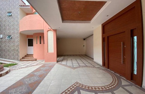 San Luis Potosí Villa | Villa delfines, suite, alberca y 4 habitaciones