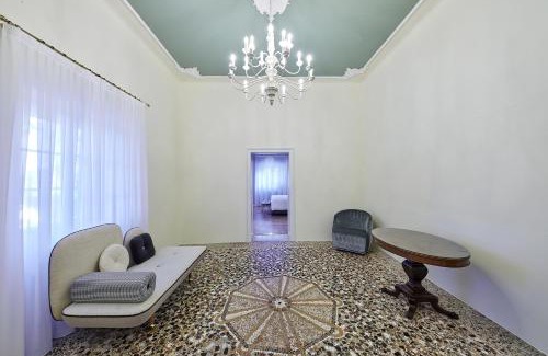Sagrado Cama Y Desayuno | Villa della Torre Valsassina Hofer Hohenlohe