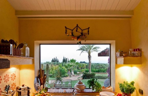 Castelvetrano Villa | Villa delle Palme, surrounded by Sicilia's nature