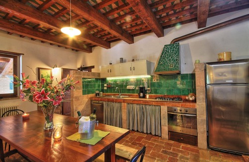 Novilara Villa | Villa delle Vigne, villa con gran jardín y piscina, cerca de la costa del Adriático