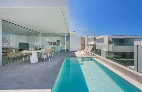 Callao Salvaje Villa | Villa Deluxe 3- Casangular by Upper