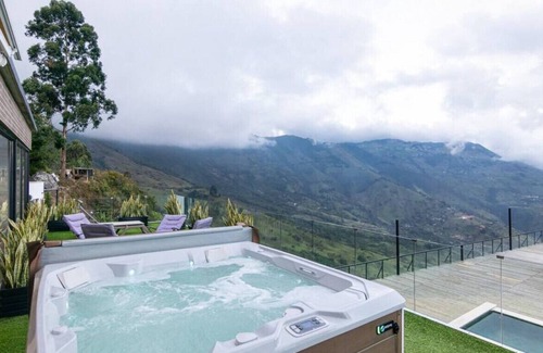 Copacabana Casa | Villa Denali | Ultimate Sky High Mansion