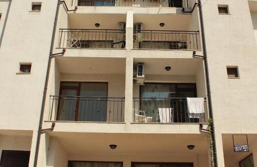 Nessebar Apartamento | Villa Denta