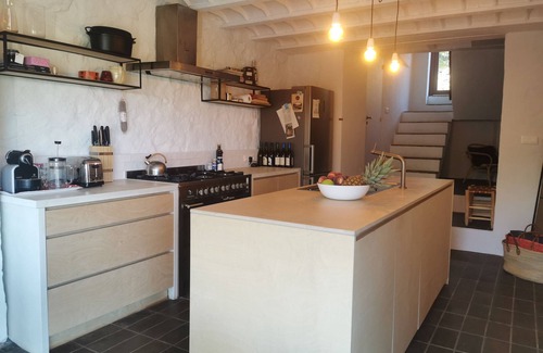 Bedarieux Villa | Villa des Amandes, magnificent holiday home with private pool for 10 people in the south of France.