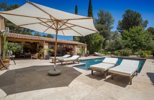 Le Beausset Apartamento | Villa Des oliviers
