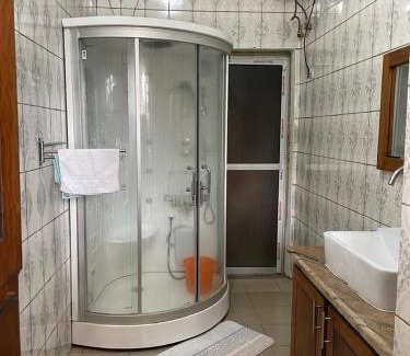 Bangou Villa | Villa des princes - Bana centre ville - Sécurisé