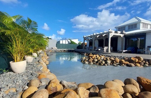 Saint-Francois Villa | VILLA DES ROCHERS