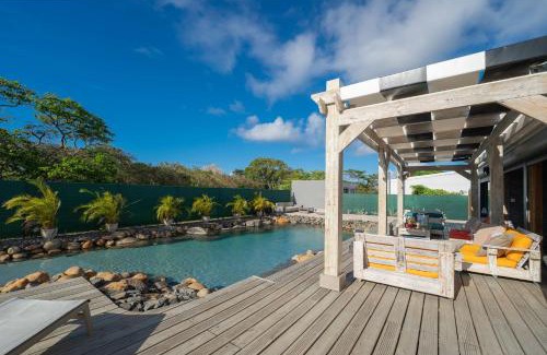 Saint-Francois Villa | Villa des Rochers