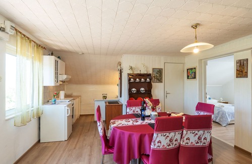 urinici Villa | Apartment Desin - Apartamento de tres habitaciones con terraza y vista al jardín
