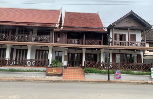 Luang Prabang Hotel | Villa Deux Rivières Hotel