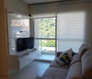 Vila Julia Apartamento | Villa Di Fiori - apartamento praia Enseada - Guaruja