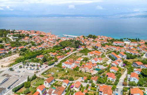 Sutivan Apartamento | Villa Dinka
