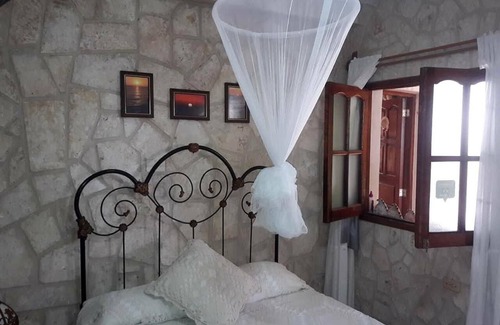Casilda Casa | Villa Doña Bárbara Casilda