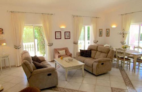 Estombar Villa | Villa do Farol