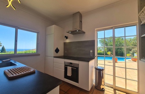 Calicas Villa | Villa Doce Vida con piscina, magníficas vistas al mar, a minutos de la playa