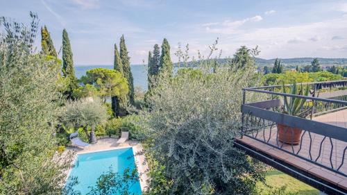 Padenghe sul Garda Apartamento | Villa Dora - Italian Homing