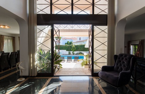 Castelo Villa | Villa "Dorada"