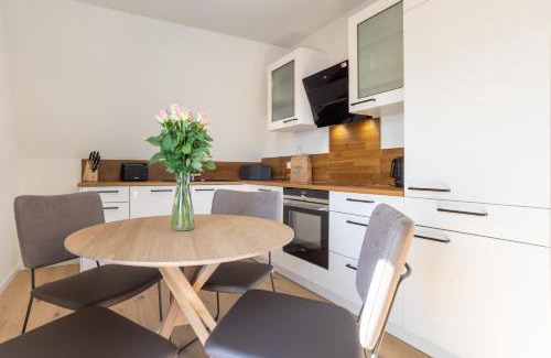 Timmendorfer Strand Apartamento | Villa Dornkamp 5 - Luxuriöse Ferienwohnung für 2 Personen inklusive Sauna und Balkon
