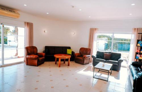 Patroves Villa | Villa dos Sonhos - Wide Dreams