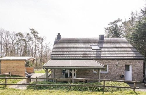 Somme-Leuze Villa | Villa Du bonheur met Sauna en Jacuzzi