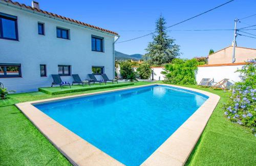Laroque-des-Alberes Villa | Villa du Soleil by Villa Plus