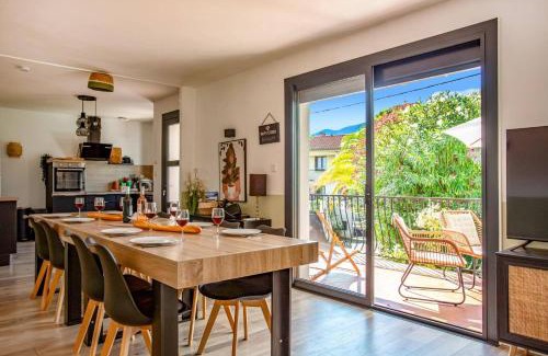 Laroque-des-Alberes Villa | Villa du Soleil by Villa Plus