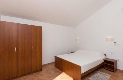 Plat Apartamento | Villa Dubravka - Superior Studio Apartment with Balcony and Sea View Apartman 3