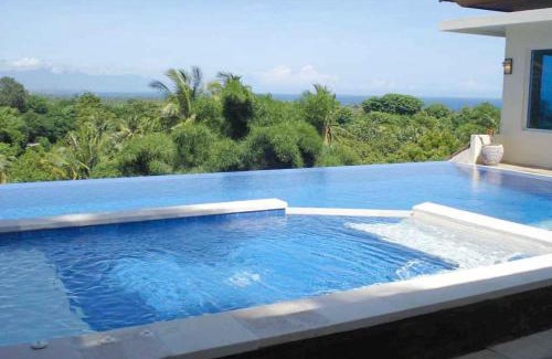 Kayu Putih Villa | Villa Ebel