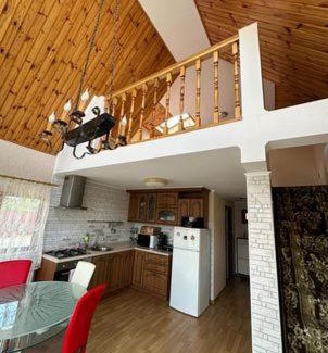 Serednye Casa | Villa Eden DeLux