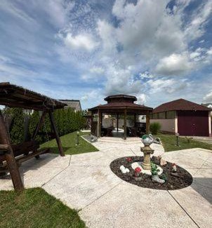 Serednye Casa | Villa Eden DeLux