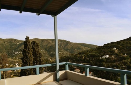 Salford Villa | Villa Eirini