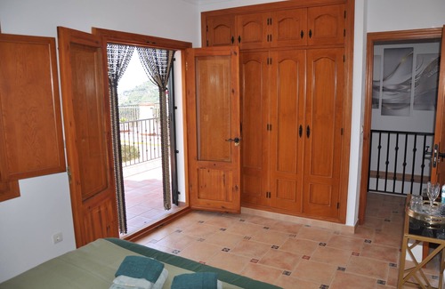 Cómpeta Cama Y Desayuno | Villa El Dorado B&B and Wellness